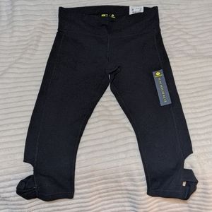 Xersion Capri Leggings